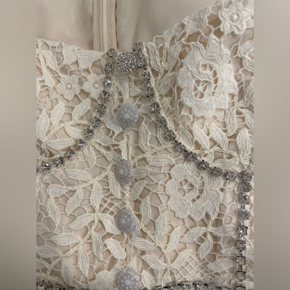 Self Portrait Cream Rose Lace Midi Dress - Picture 3 of 3